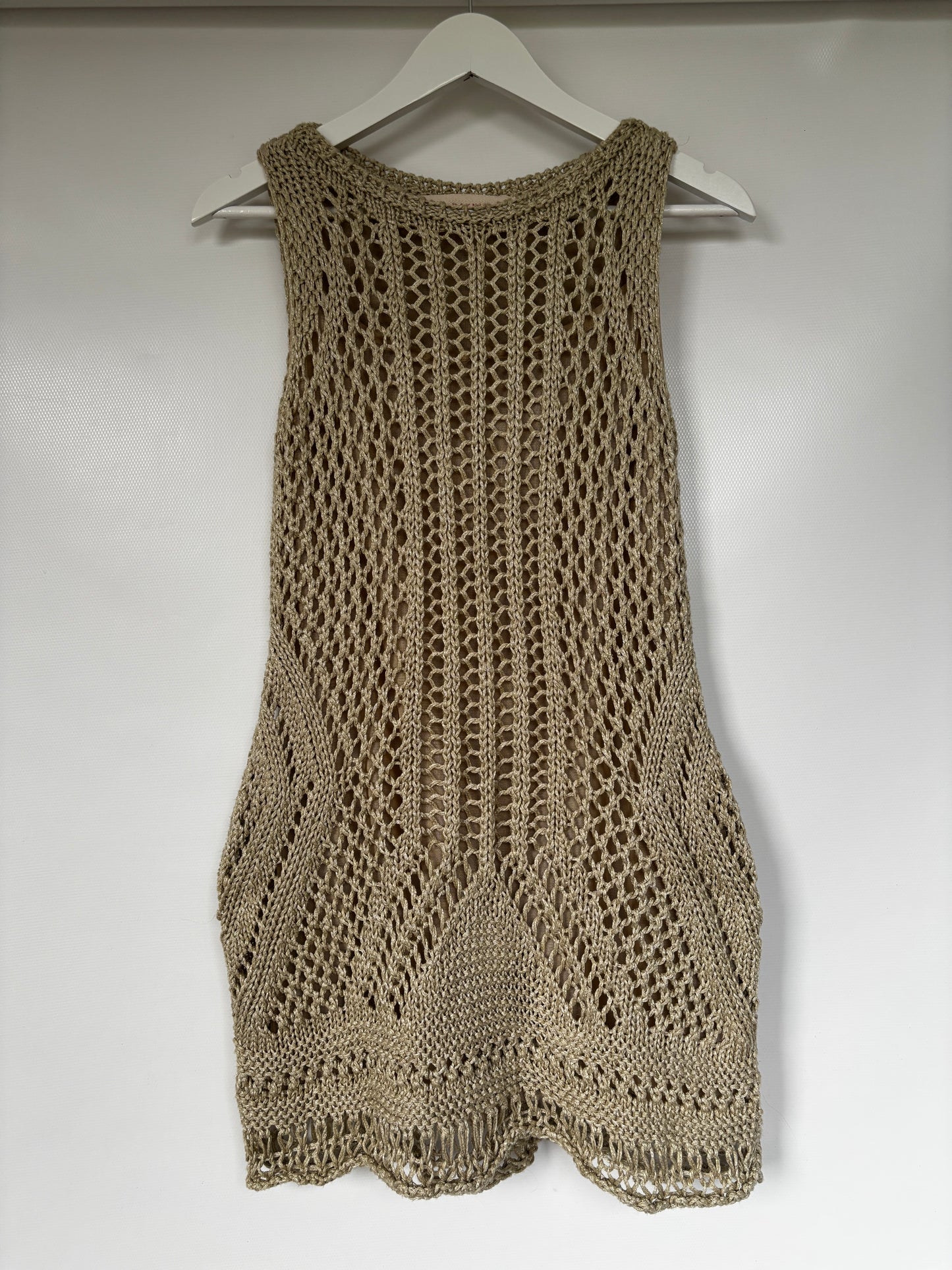 Beiges Strickkleid von Zara, Grobstrick, Lochmuster, S-M
