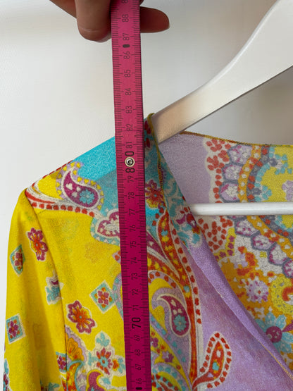Bunt gemusterte Tunika mit Ornamenten in lila/gelb, S-M