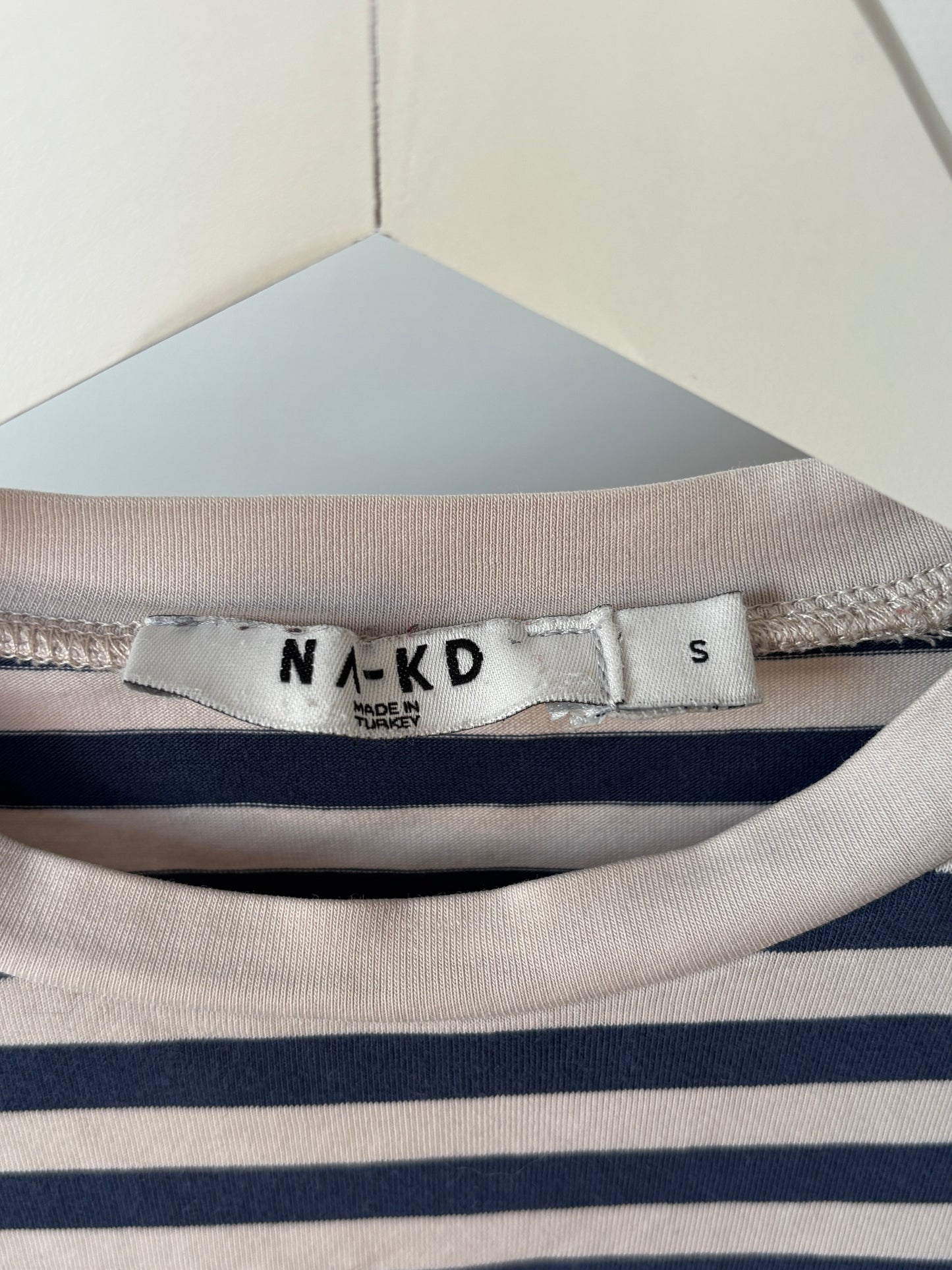 Gestreiftes Longsleeve Shirt NAKD Stretch in blau weiß, S