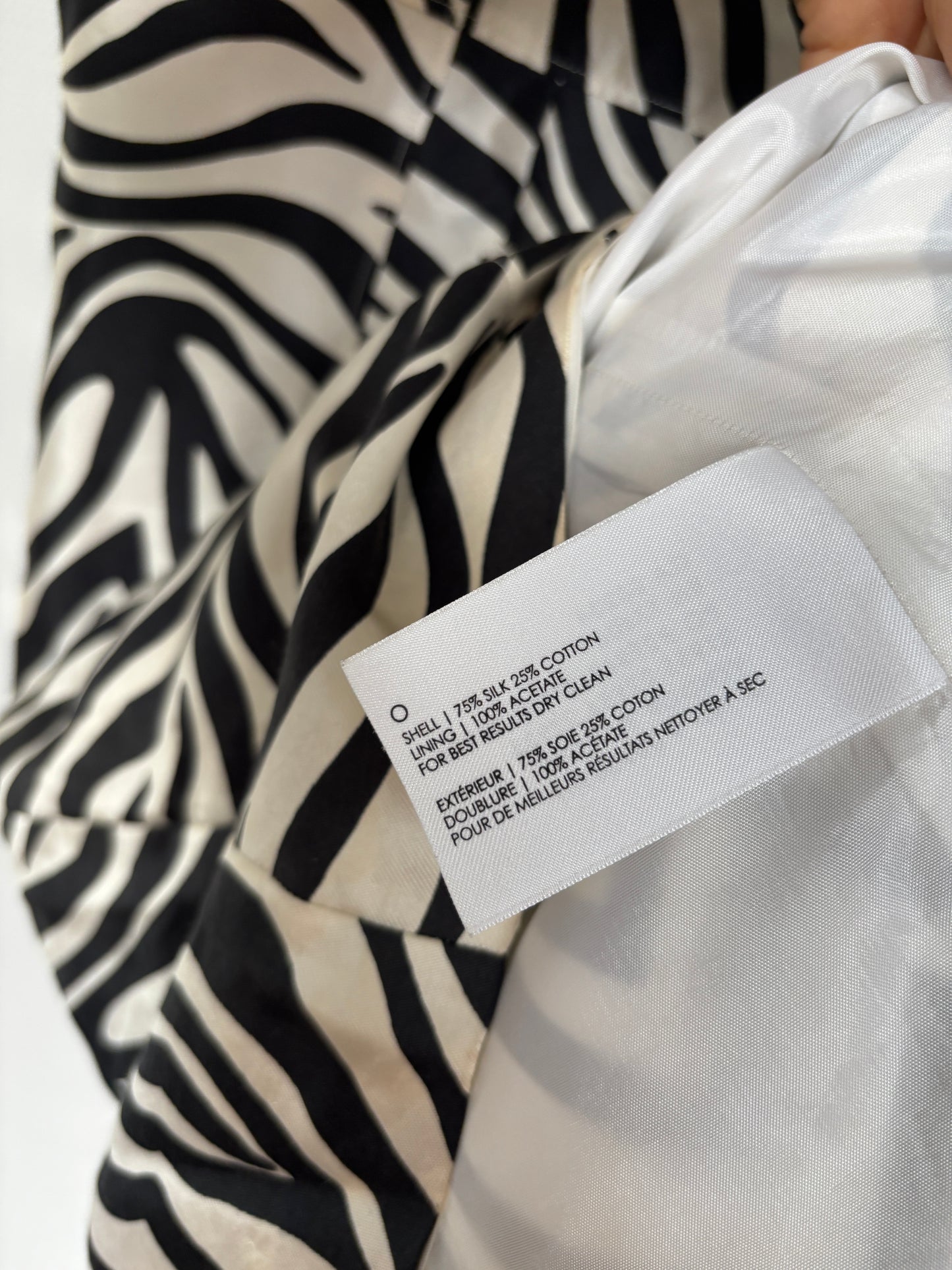 club monaco: Zebra Animal Print Minikleid mit Taschen aus Seide und Baumwolle, M-L