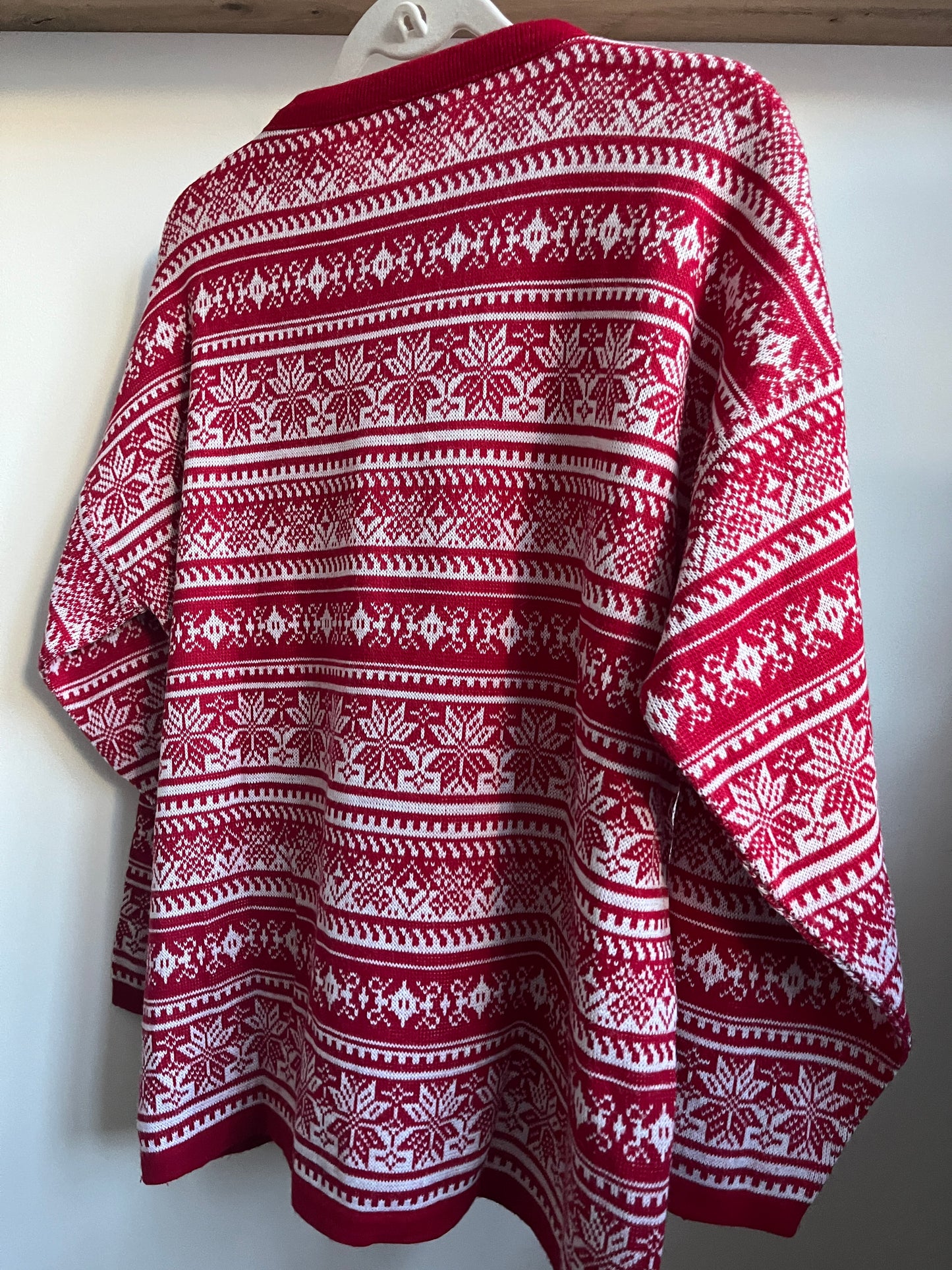 Winterlicher Retro Strickpullover in rot weiß gemustert, M