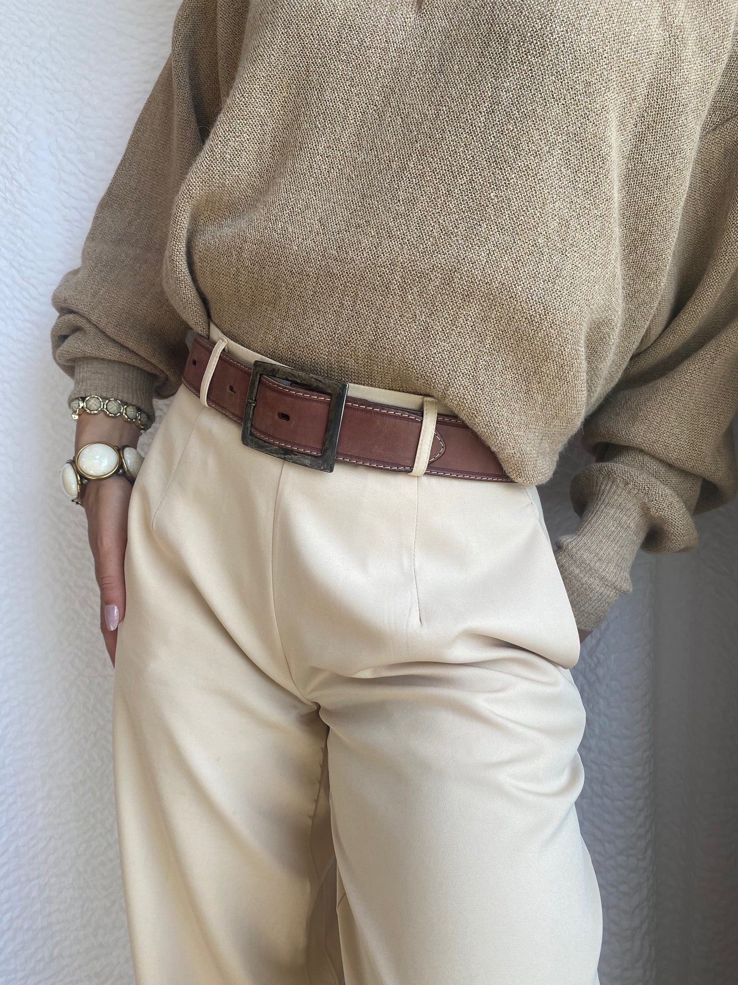 Matter Gürtel in dunkelrot mit eckiger Schnalle, TW 75