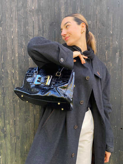 Italienische Vintage Echtleder Handtasche schwarz Kroko Stil glänzend