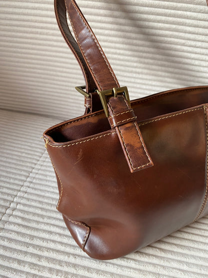Pre-loved braune klassische Schulter Handtasche mit Reißverschluss