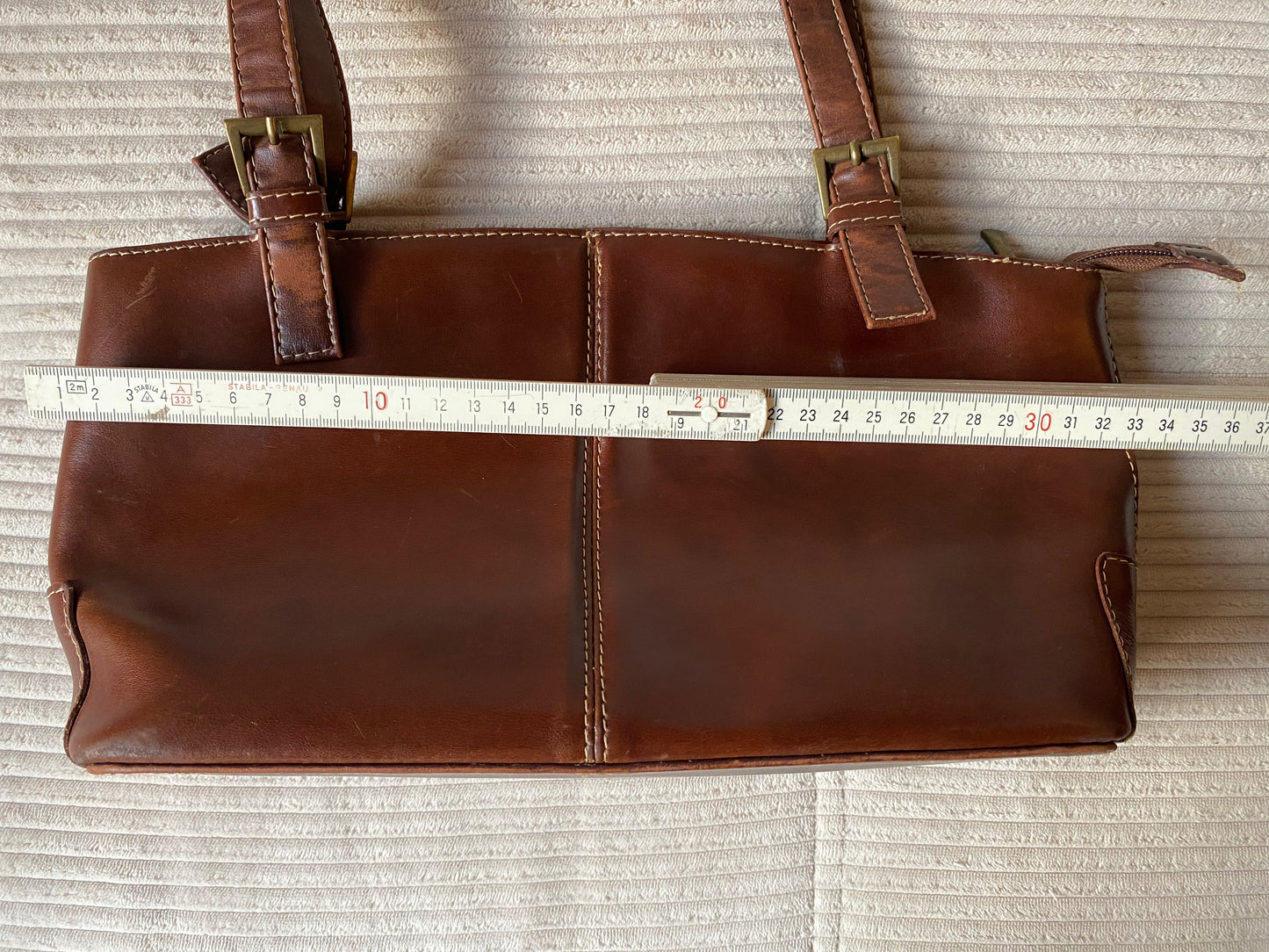 Pre-loved braune klassische Schulter Handtasche mit Reißverschluss