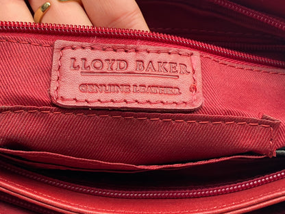 Echtleder Handtasche Lloyd Baker in dunkelrot mit goldenen Ringen, hochwertig