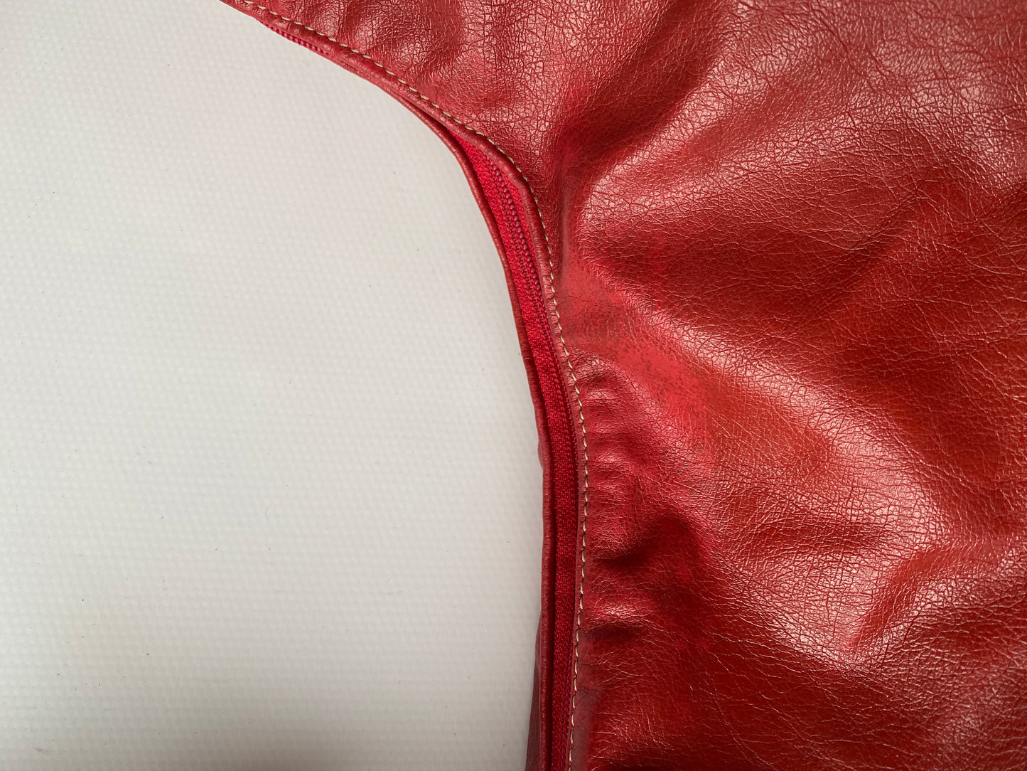 Slouchy Rose Handtasche Kunstleder 3D Verzierung, Schultertasche mit Ringen