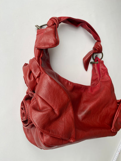 Slouchy Rose Handtasche Kunstleder 3D Verzierung, Schultertasche mit Ringen