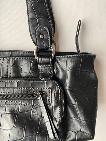 Schwarze Kunstleder Baguette Bag mit Muster Prägung mit Silberringen