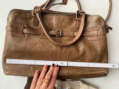 Echtledertasche 5th Avenue in hellbraun mit Crossbody Gurt