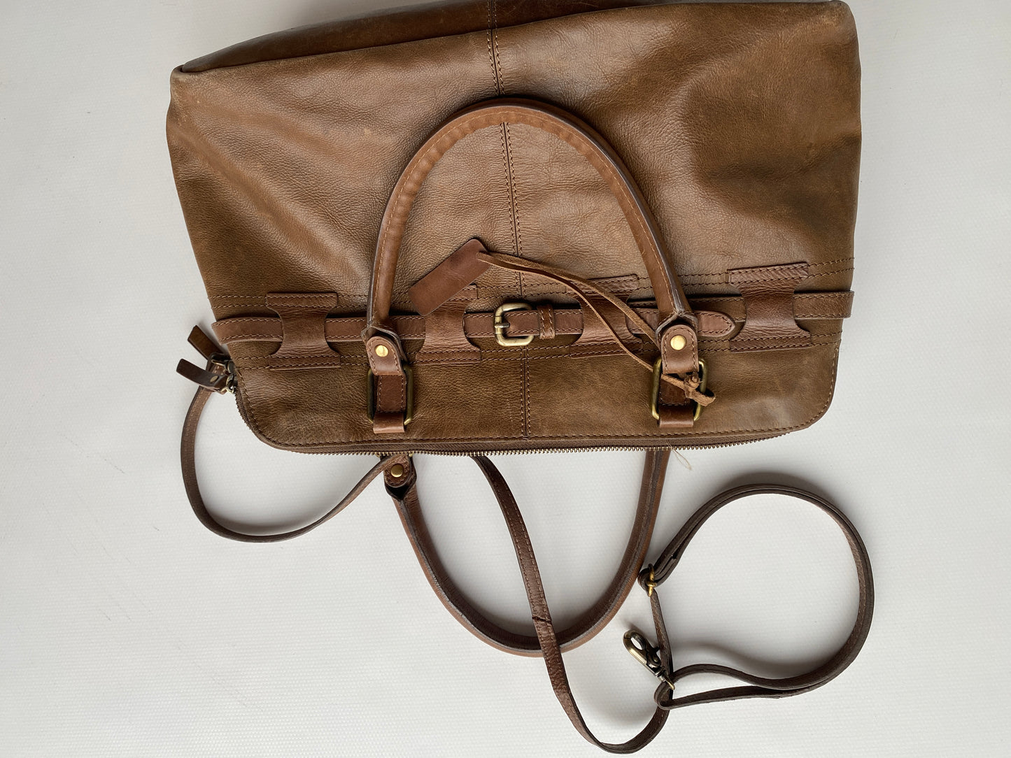 Echtledertasche 5th Avenue in hellbraun mit Crossbody Gurt