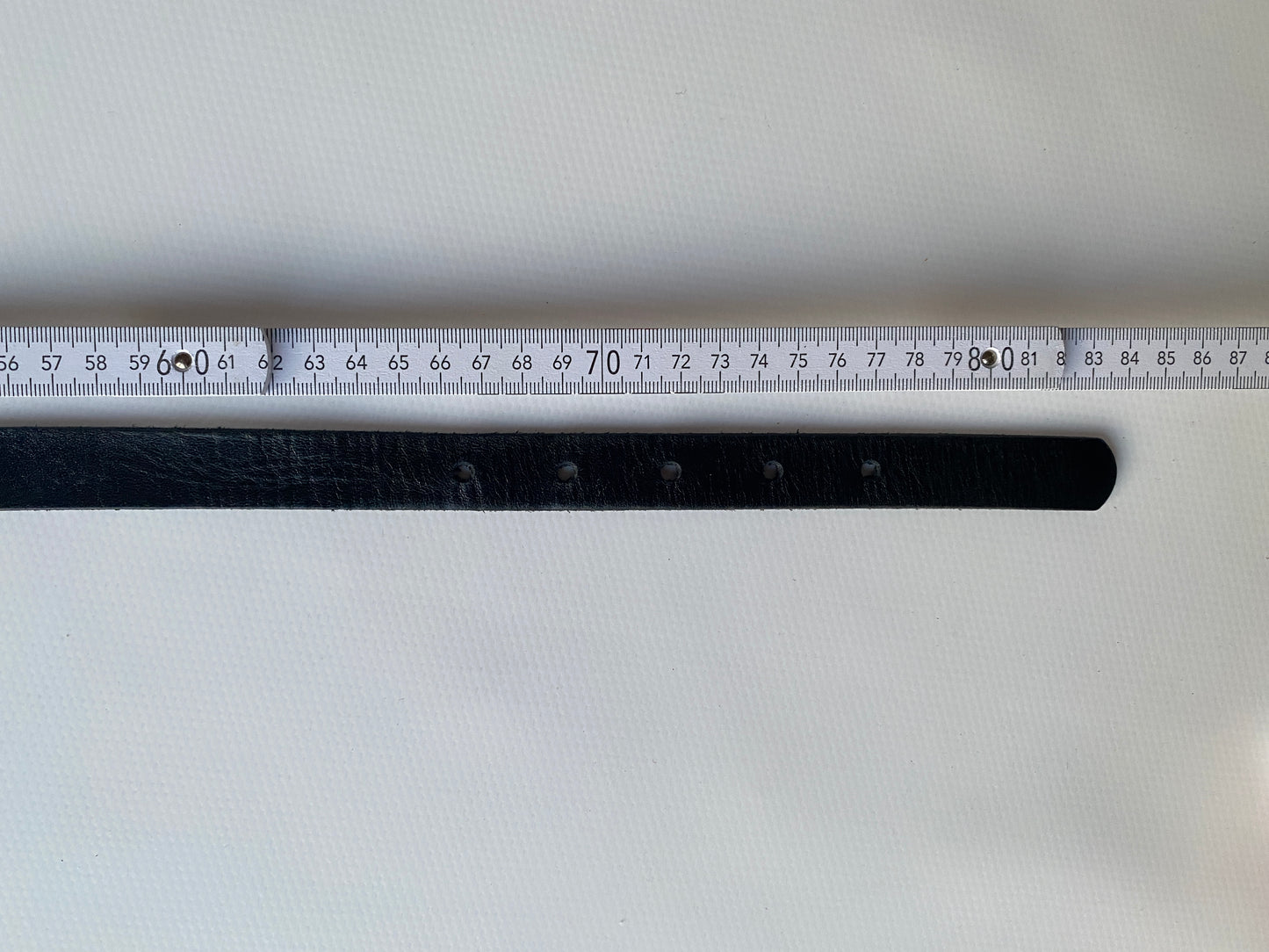 Etienne Aigner Ledergürtel schwarz mit Silber-Akzenten, 75