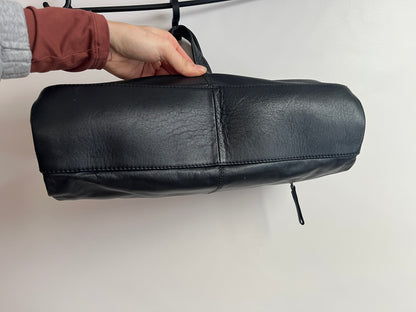 PICARD Handtasche Baguette Bag schwarzes Leder mit Silber Schnallen