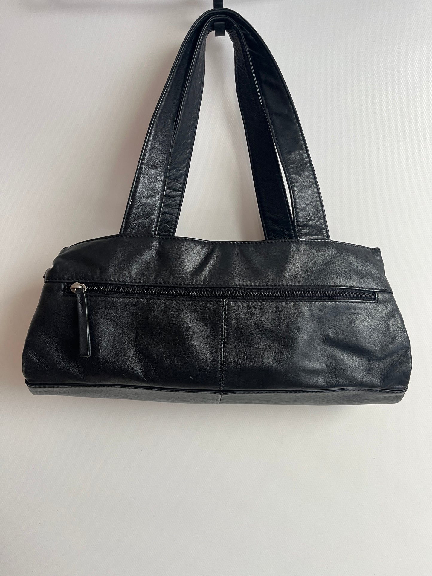 PICARD Handtasche Baguette Bag schwarzes Leder mit Silber Schnallen