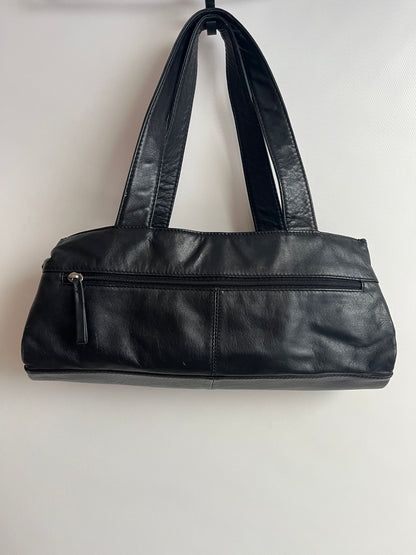 PICARD Handtasche Baguette Bag schwarzes Leder mit Silber Schnallen