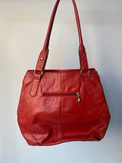 Rote Leder Handtasche mit Silber Schnallen baggy Hobo Stil