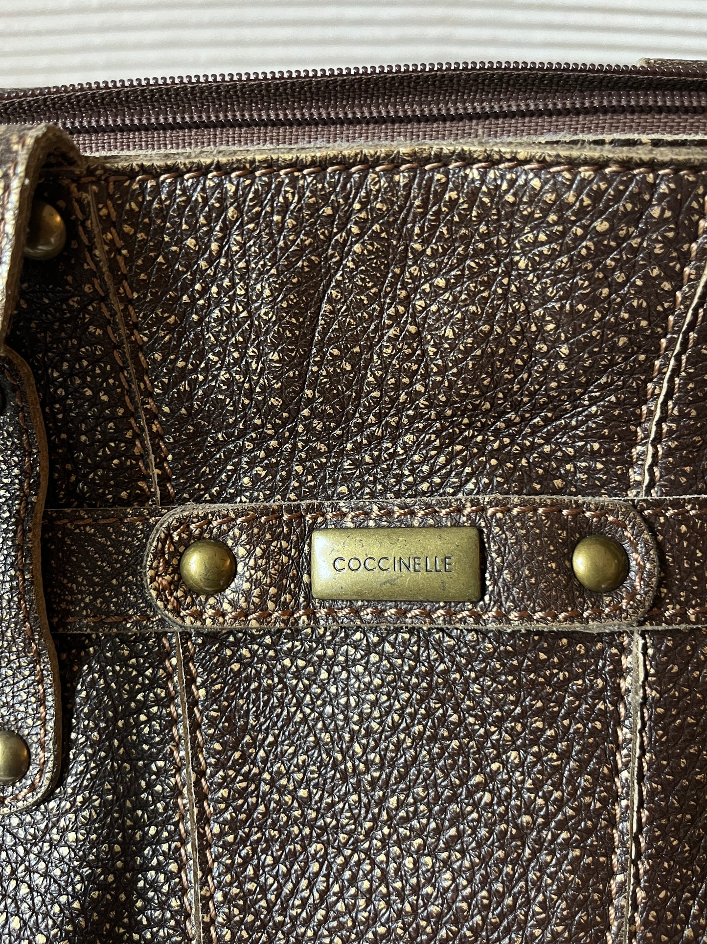Coccinelle Ledertasche braun gold glänzend Luxus Designer Bag