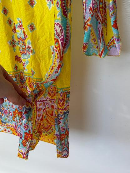 Bunt gemusterte Tunika mit Ornamenten in lila/gelb, S-M