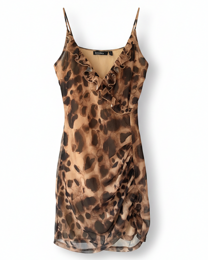 Leo-Muster Minikleid von Bershka braun beige mit Volants, S