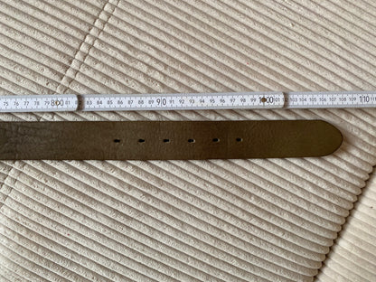 Ledergürtel taupe mit verzierter Silber-Metall-Schnalle, TW 95