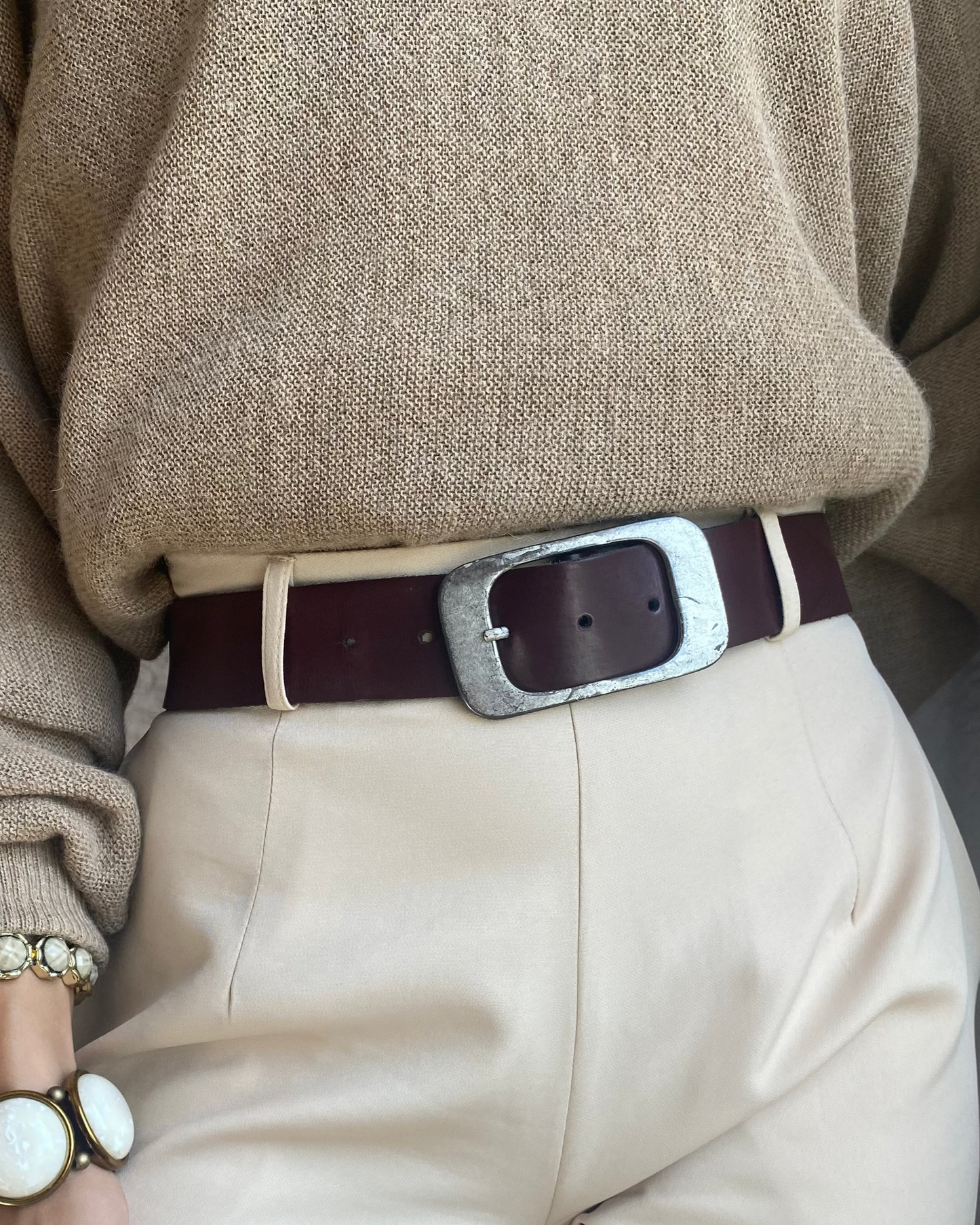 Bordeaux Echtledergürtel mit breiter Silber-Metall-Schnalle, TW 85