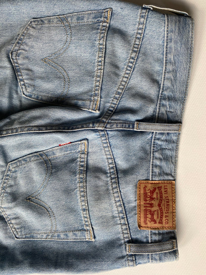 Levi's Jeans hellblau denim Culotte Stil Wide Leg, W26 - S