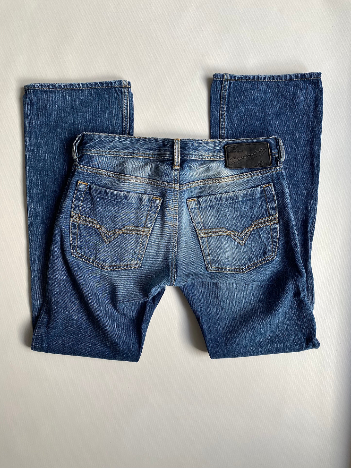 Diesel Industry Bootcut Jeans Modell Zatiny, Herren, Unisex, W31/L34, M