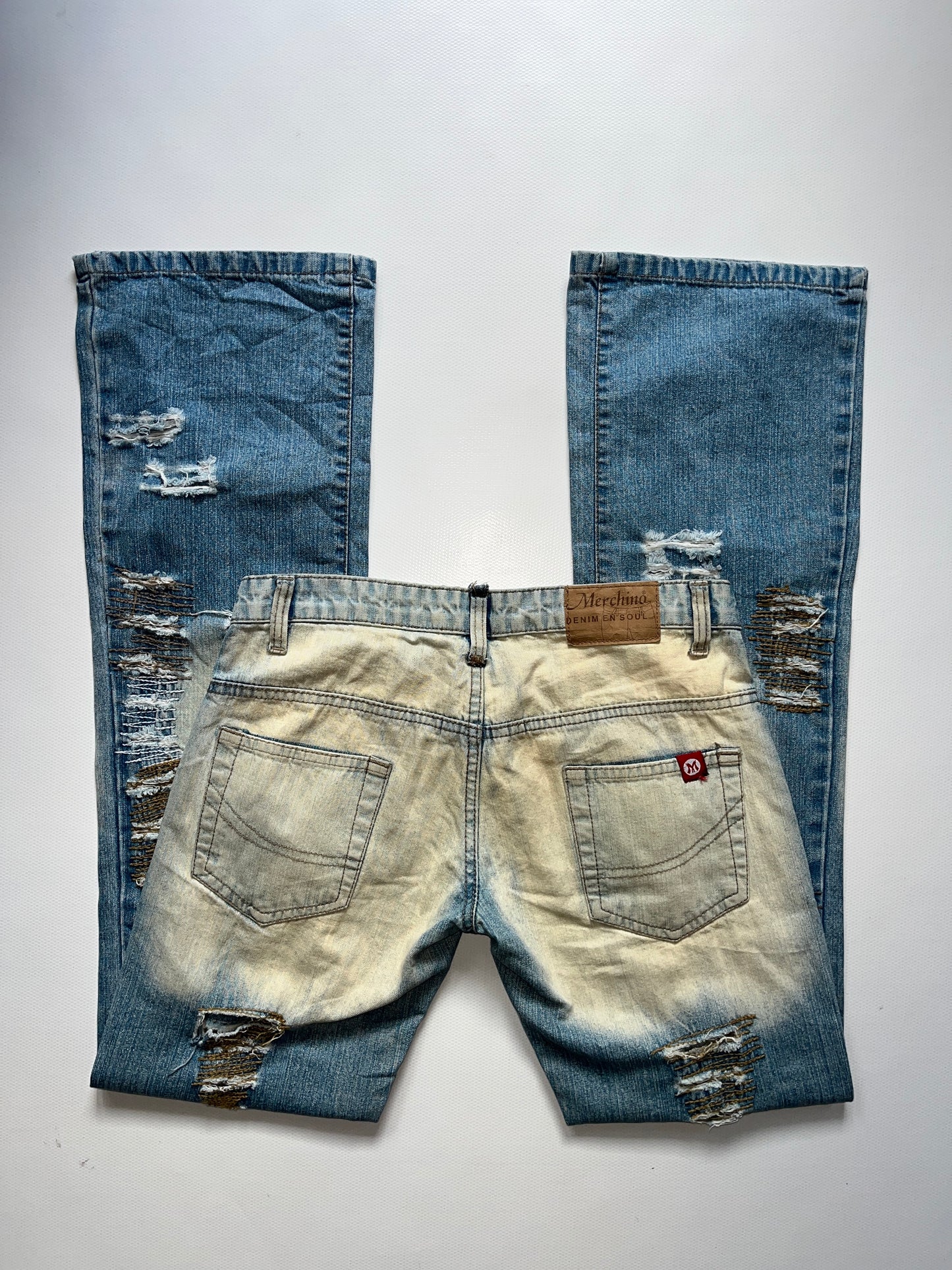 Low Waist Bootcut Jeans distressed in denim hellblau, S