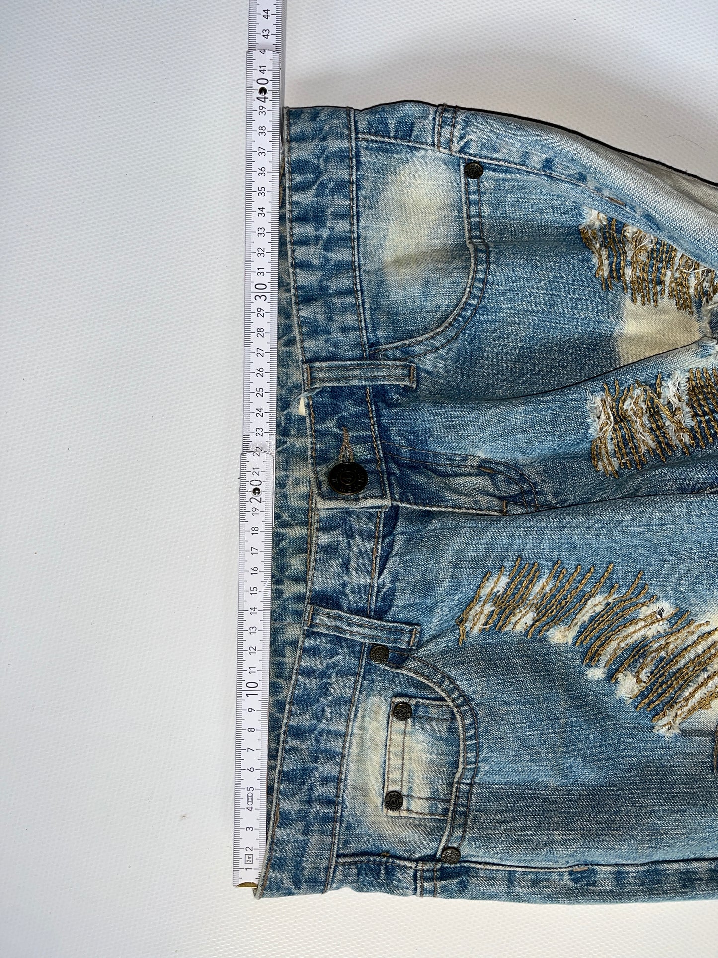 Low Waist Bootcut Jeans distressed in denim hellblau, S