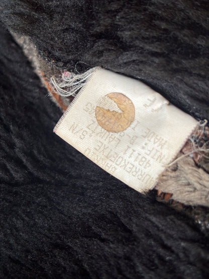 Cheshire asymmetrische Kunstfelljacke in braun schwarz mit Kragen, S