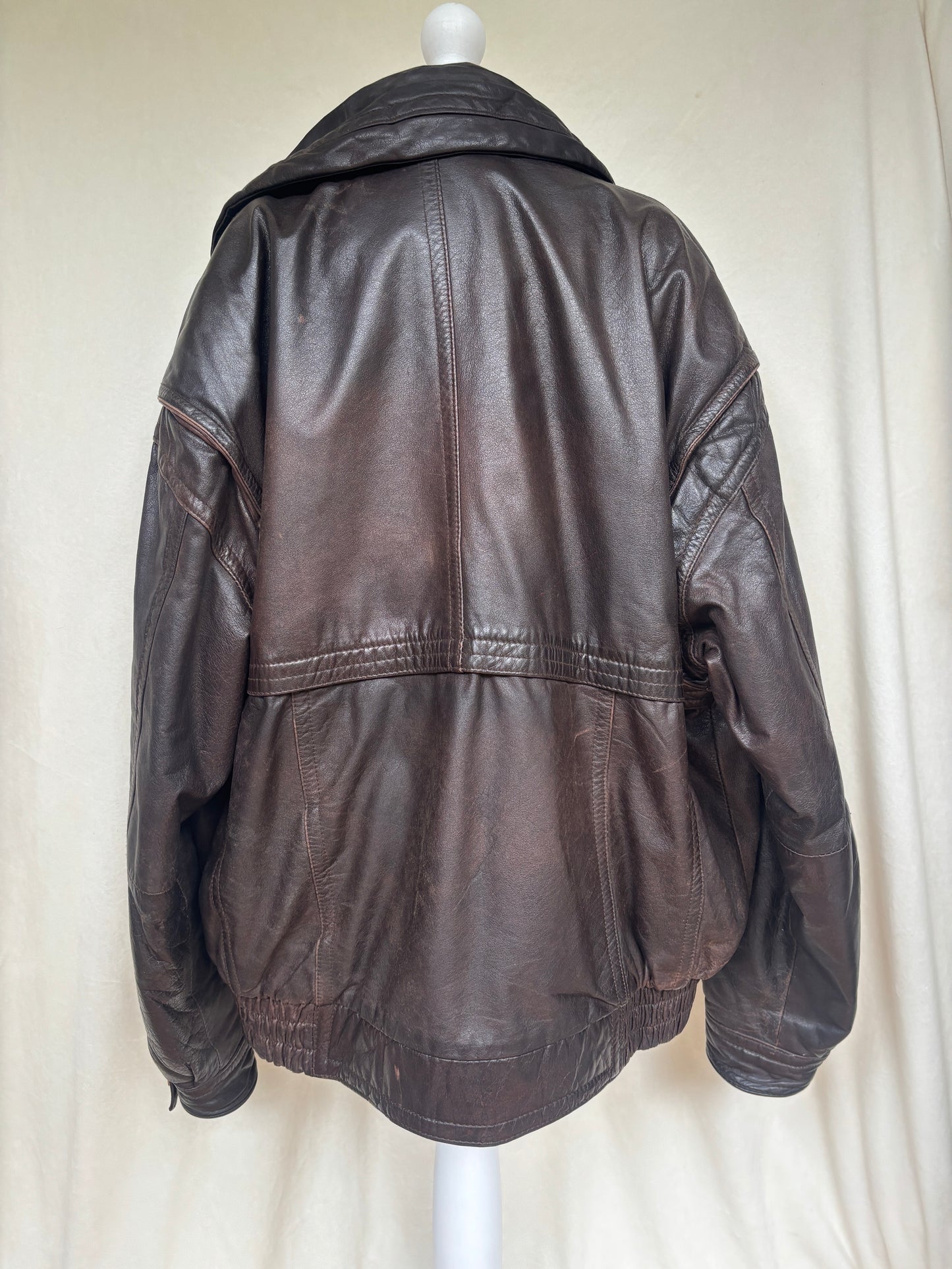 Echtlederjacke Don Camillo in dunkelbraun, oversize fit, Vintage, S,M,L