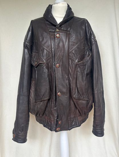 Echtlederjacke Don Camillo in dunkelbraun, oversize fit, Vintage, S,M,L