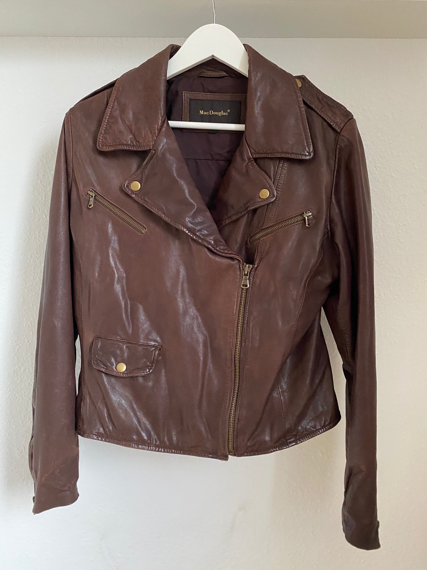Mac Douglas Lederjacke in schönem braun, Reißverschluss, M