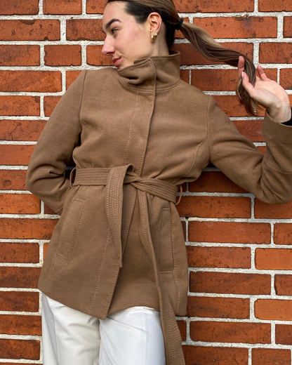 Jacke mit Bindegürtel und Kragen von H&M in kamel hellbraun, XS, S