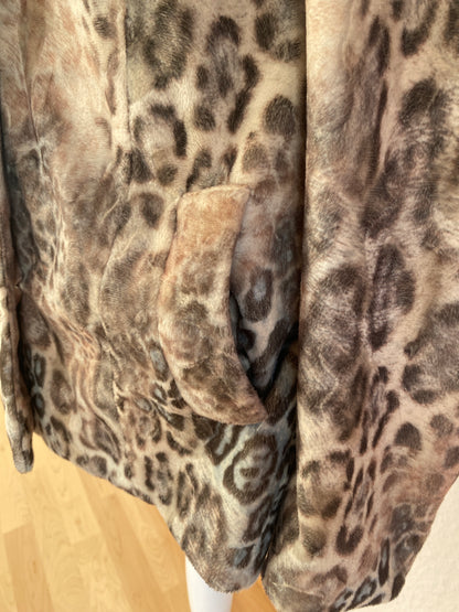 Leopard Muster weiß grau silber Jacke mit Kragen, S,M