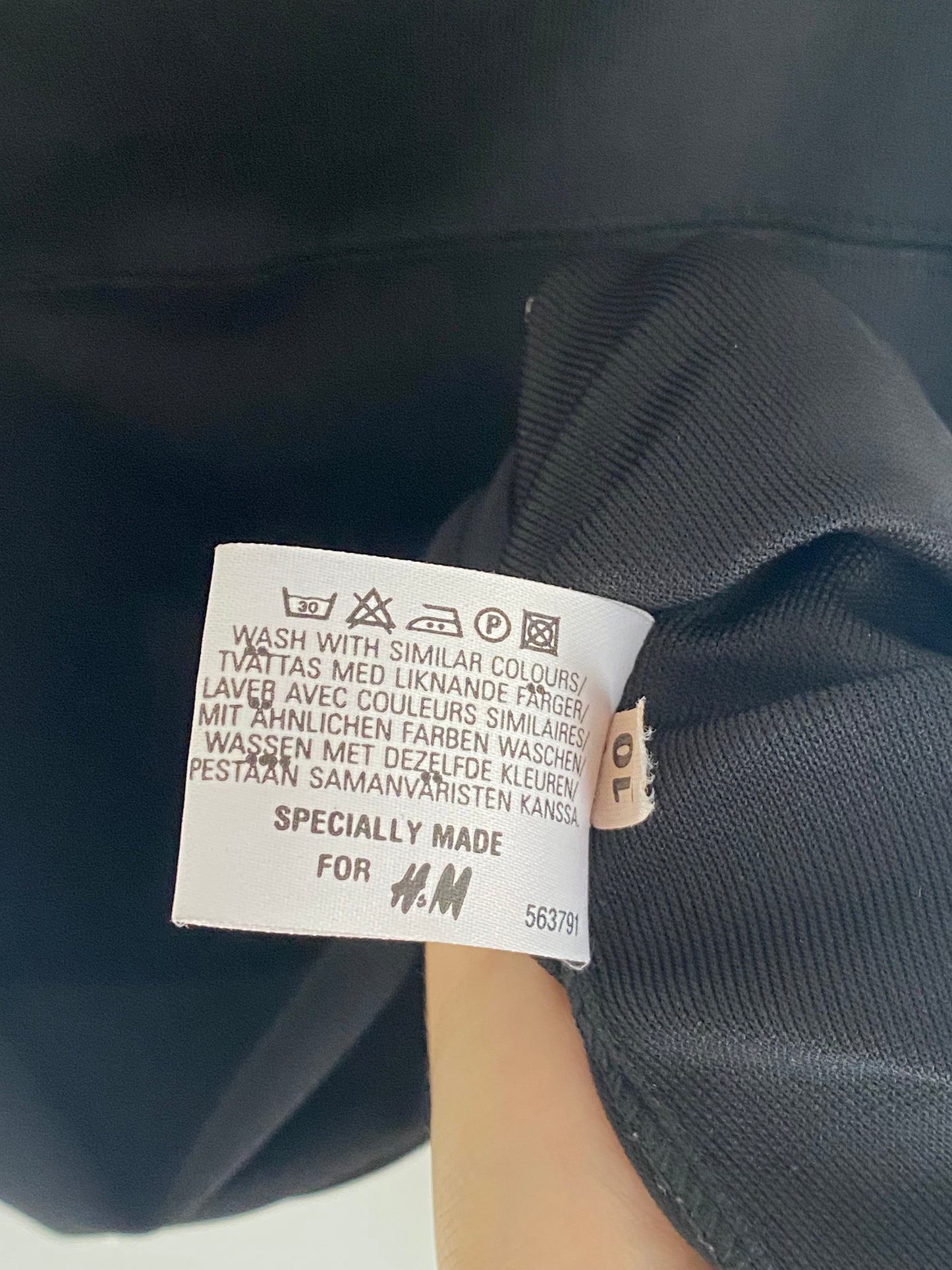 Retro pre-loved Minikleid in schwarz von Hennes Collection, M