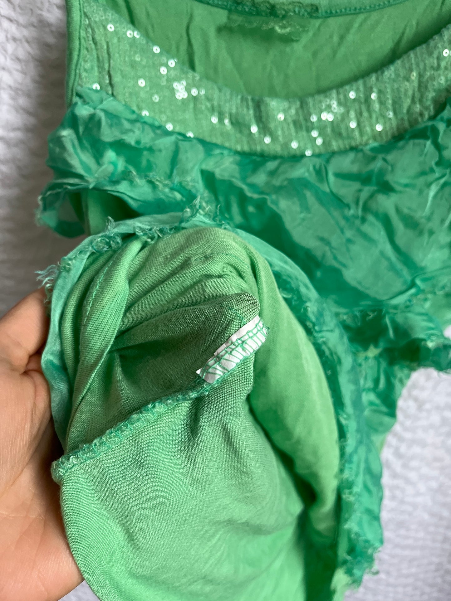 Rüschen Top in türkis-hellgrün, seidig glänzender Stoff, S-M