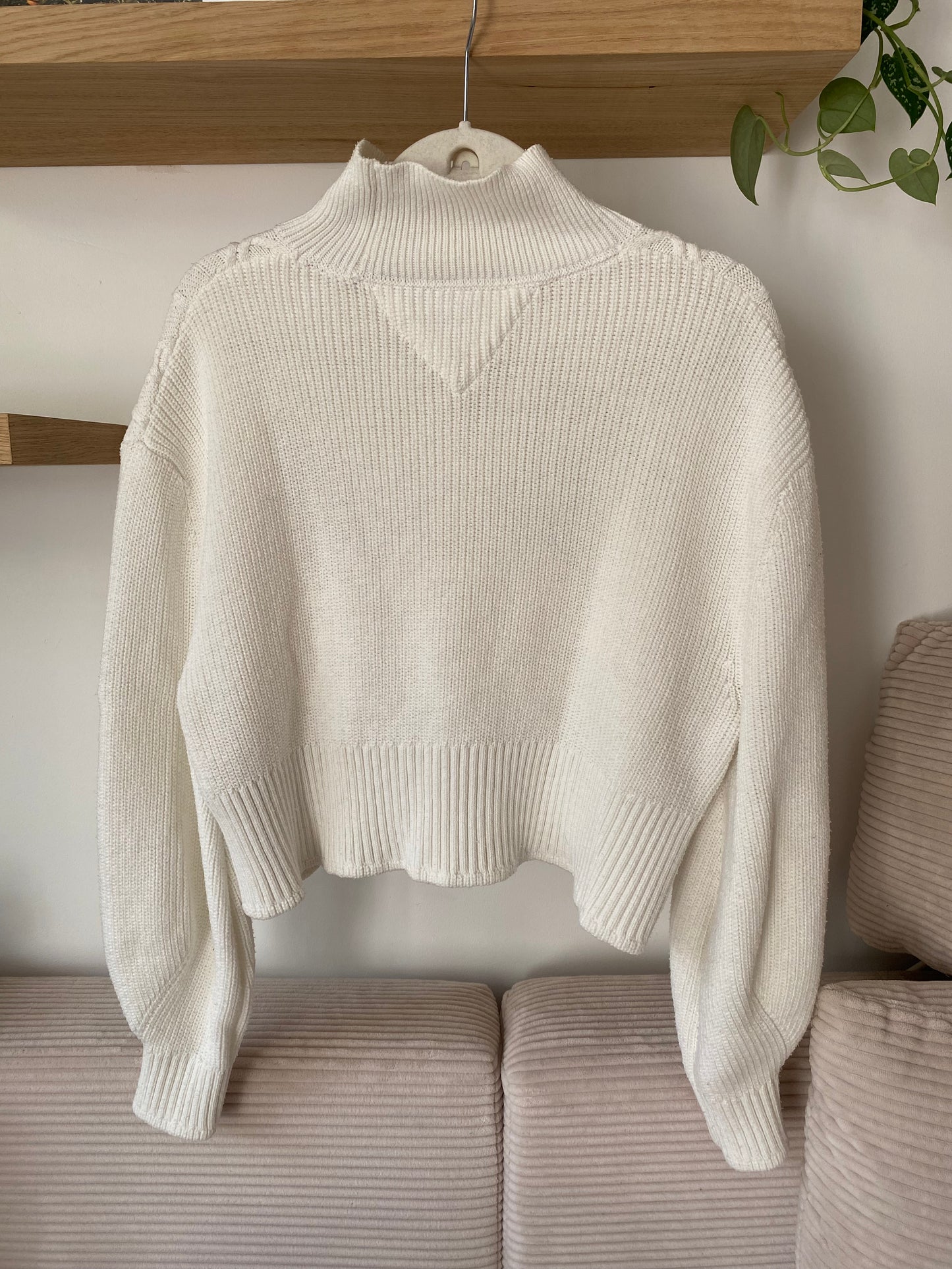 Tommy Hilfiger weißer Rollkragenpullover Grobstrick, cropped, S