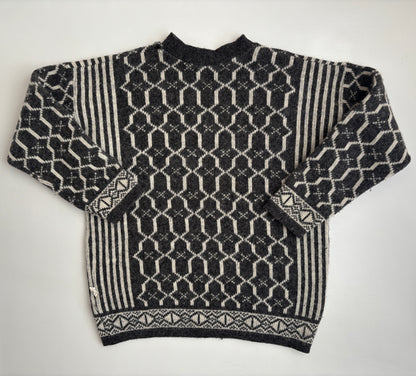 Dicker Schurwolle Strickpullover in grau-weiß gemustert, oversize S,M