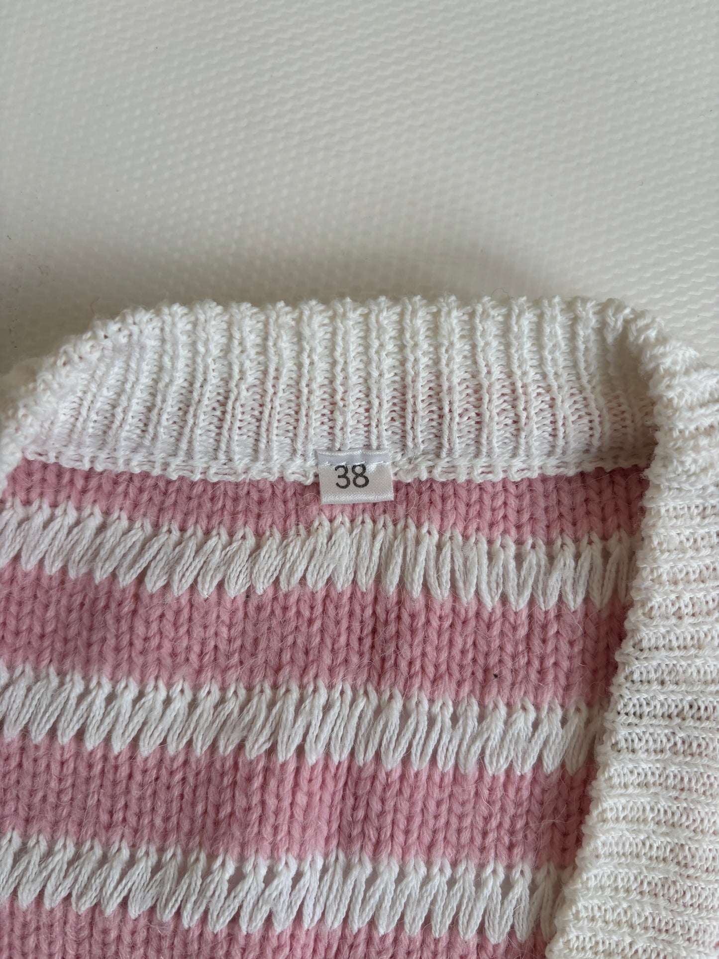 Strickjacke rosa-weiß gestreift mit Knöpfen im Retro Stil, S-M