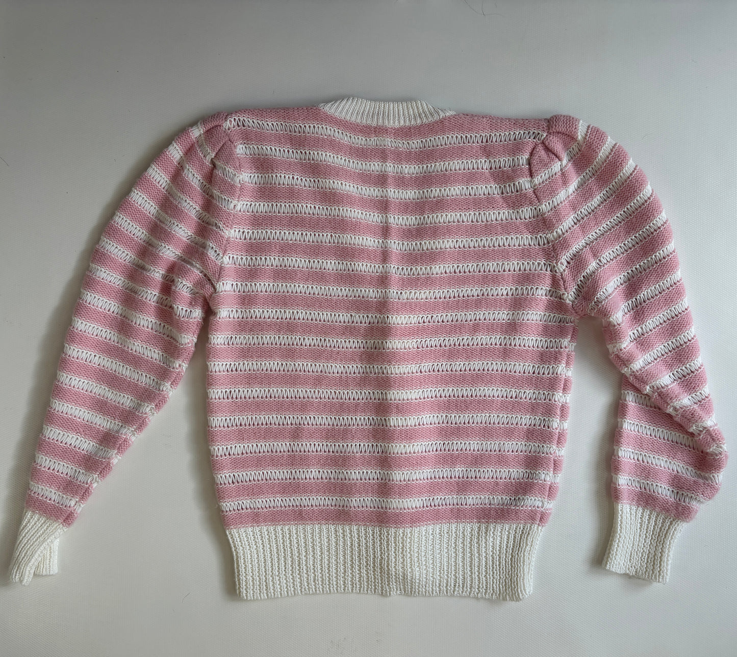Strickjacke rosa-weiß gestreift mit Knöpfen im Retro Stil, S-M