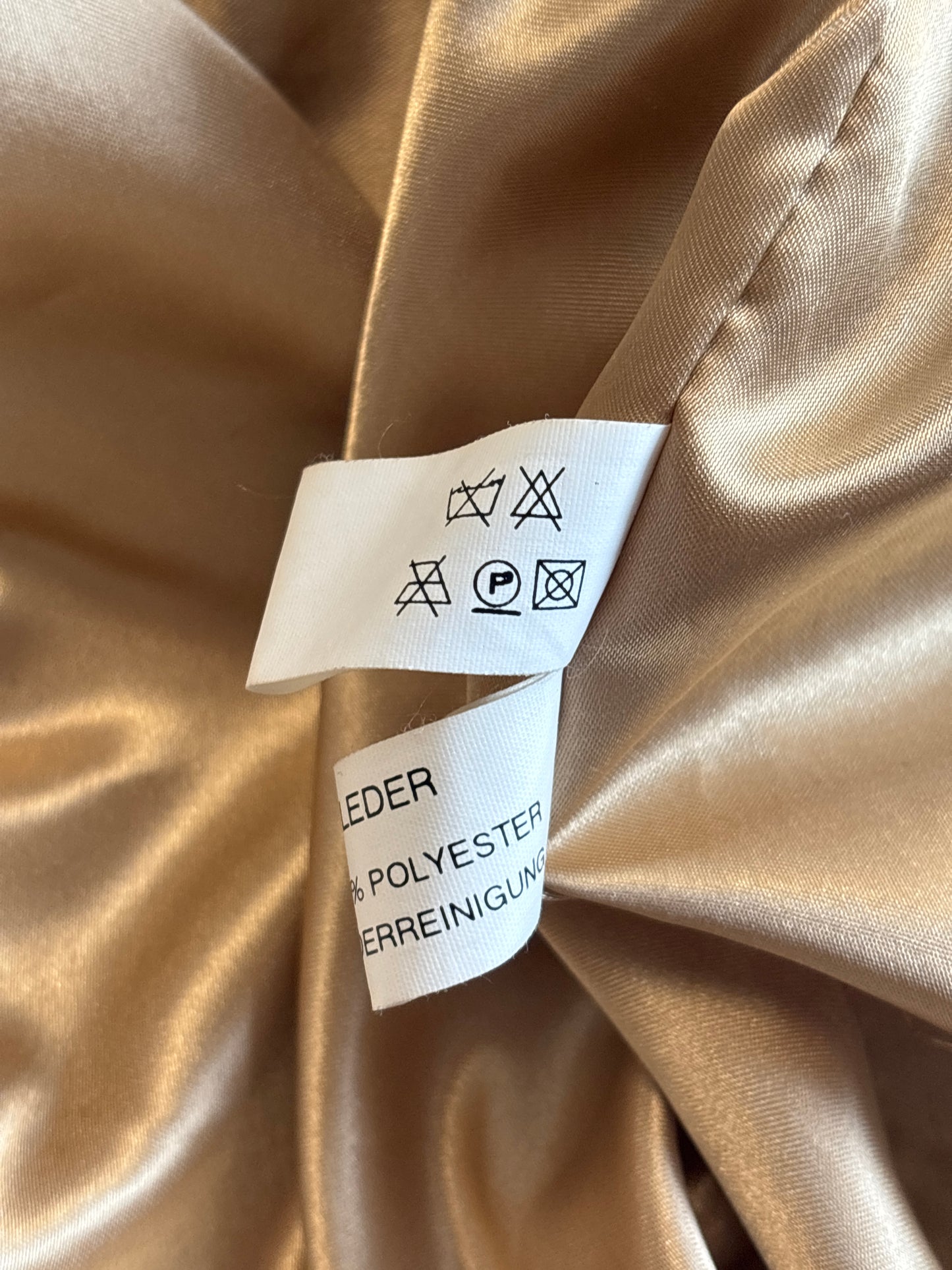 Wildleder Jacke 90er in hellbraun senfgelb mit Taschen, oversize S,M,L