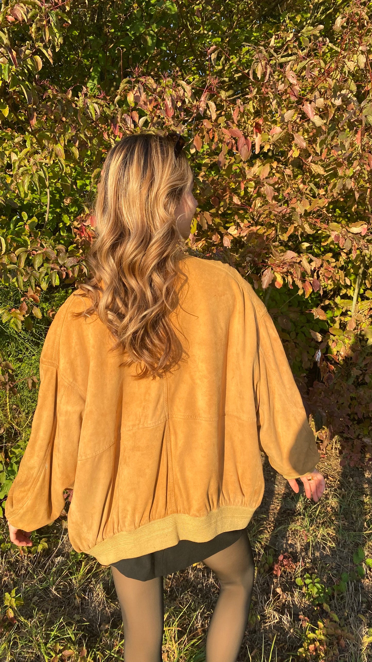 Wildleder Jacke 90er in hellbraun senfgelb mit Taschen, oversize S,M,L