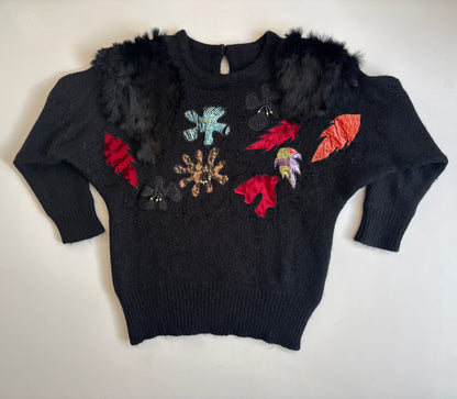 Mohair 80er Jahre Pullover mit Kunstfellbesatz und Verzierungen, schwarz, S,M