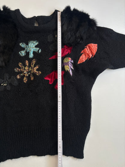 Mohair 80er Jahre Pullover mit Kunstfellbesatz und Verzierungen, schwarz, S,M