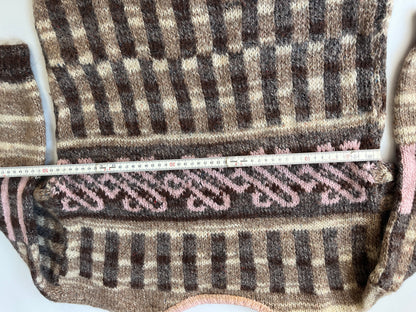 Handgestrickter Pullover in creme-beige mit rosa Muster, Unikat, S,M