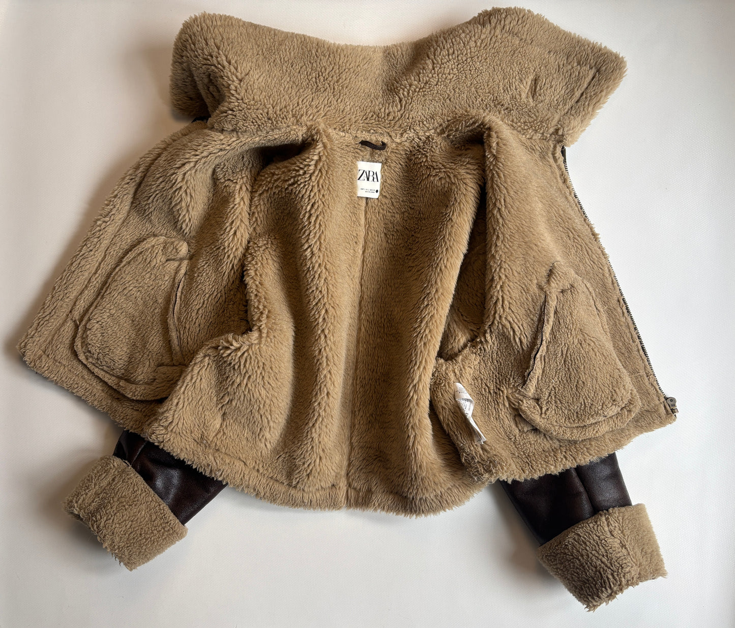 Zara Shearling-Fliegerjacke dunkelbraun mit Kunstfell, L passt S-M