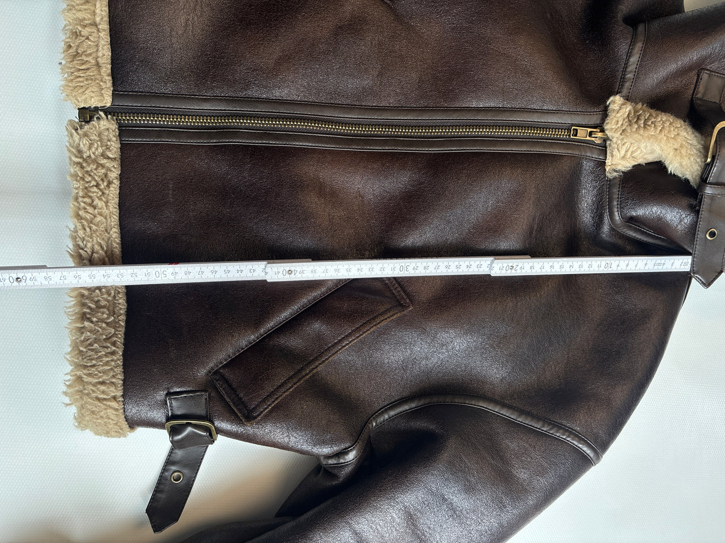 Zara Shearling-Fliegerjacke dunkelbraun mit Kunstfell, L passt S-M