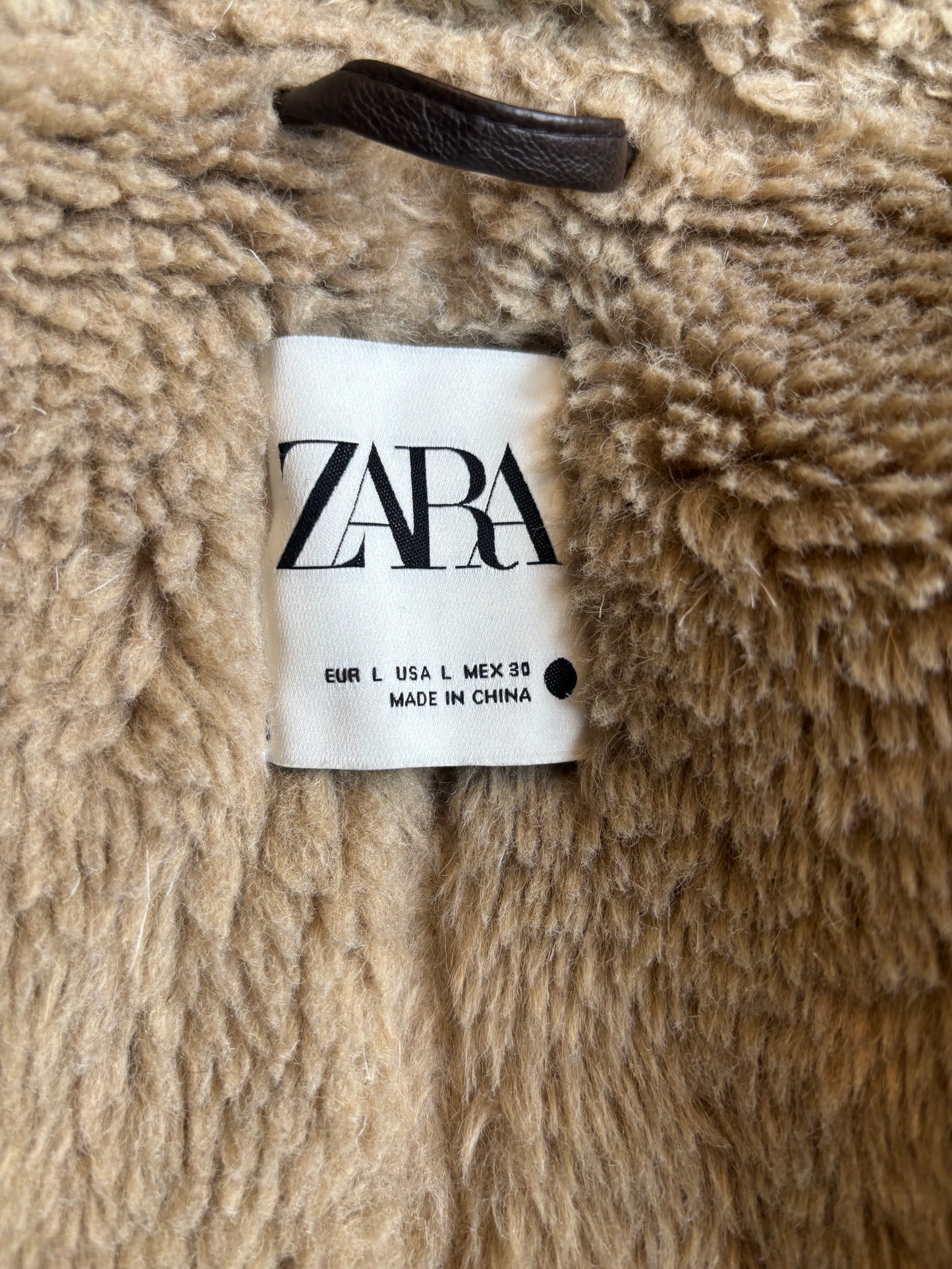 Zara Shearling-Fliegerjacke dunkelbraun mit Kunstfell, L passt S-M