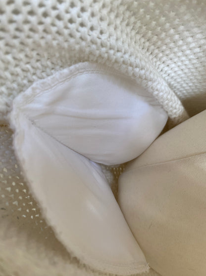 Vintage Grobstrickpullover mit gestickten Blumen in beige, oversize XL